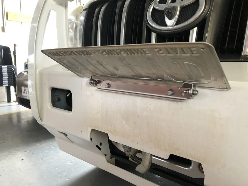 Load image into Gallery viewer, FLIP-UP Number Plate Mounting Bracket-Title--image_recovery gear australia